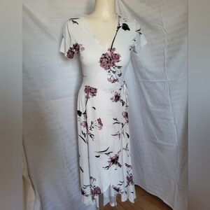 Eclipse Floral Maxi Dress in White and Pink, Size XS